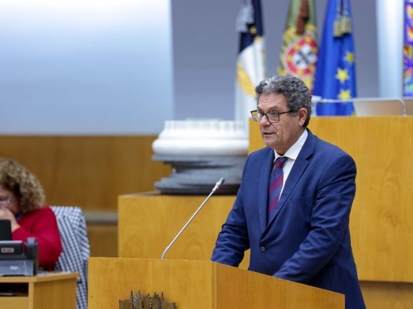 1733957305GR10__continuara_a_implementar_politicas_para_valorizar_Mar_dos_ Acores_16902363.jpg